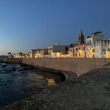 公寓 La Casa Perfetta Tra Storia E Mare 阿尔盖罗